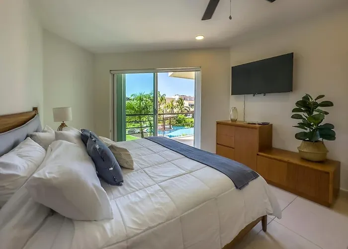 Apartment 2br With Lagoon View In