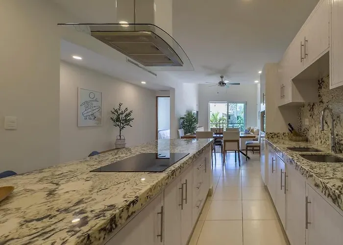 2br With Lagoon View In Apartment