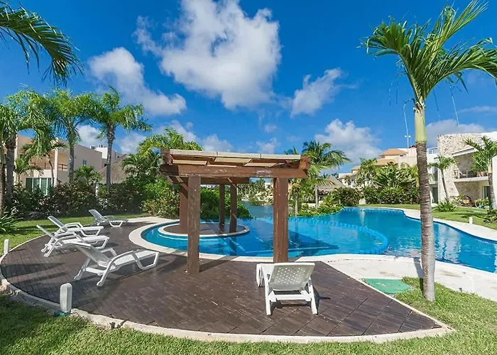 Apartment 2br With Lagoon View In *